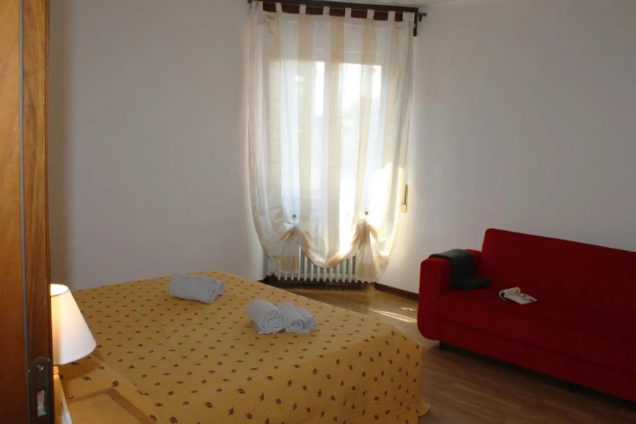 Bertaiola3 Apartment Peschiera del Garda