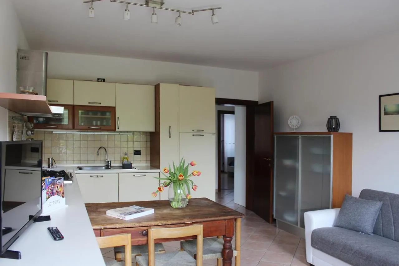 Bertaiola3 Apartment Peschiera del Garda 0*,  Italy